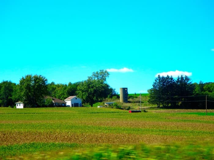 Sunny Acres Farm logo
